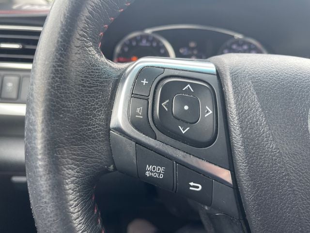 2017 Toyota CAMRY SE