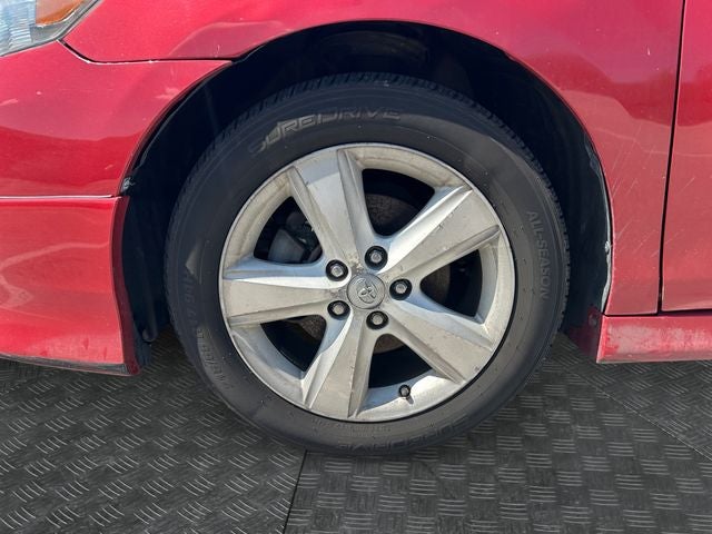 2011 Toyota CAMRY SE