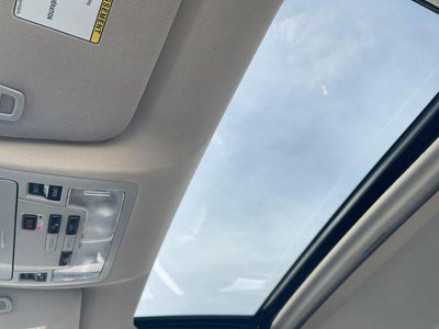 2018 Toyota AVALON Limited