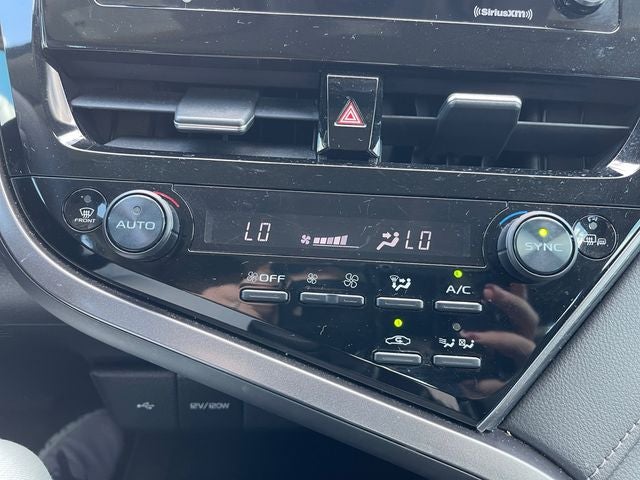2021 Toyota Camry Hybrid LE
