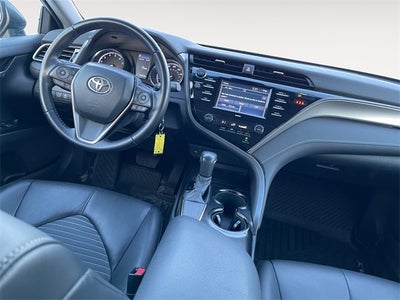 2020 Toyota CAMRY SE