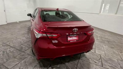 2020 Toyota CAMRY SE