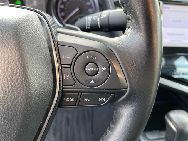 2020 Toyota CAMRY SE