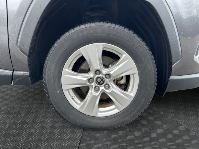 2021 Toyota RAV4 HYBRID LE