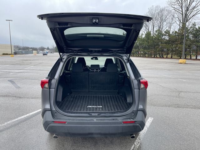 2021 Toyota RAV4 HYBRID LE