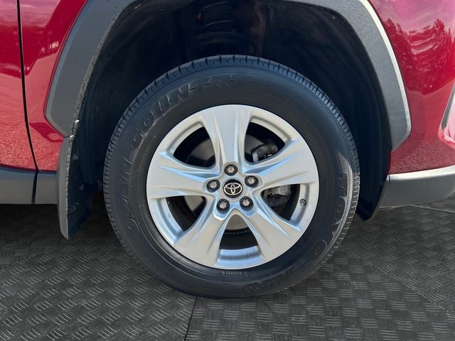 2021 Toyota RAV4 HYBRID LE