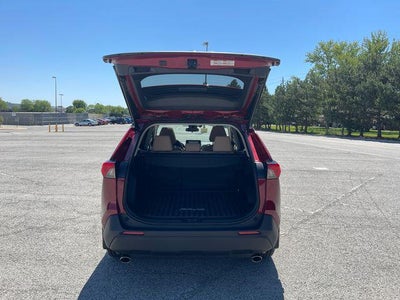 2025 Toyota RAV4 Hybrid XLE