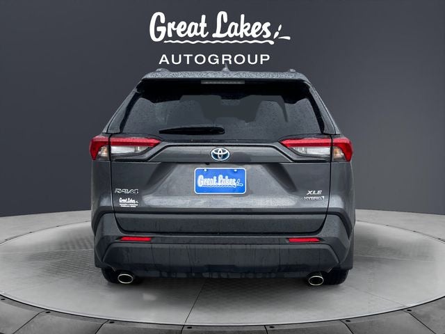 2022 Toyota RAV4 HYBRID XLE