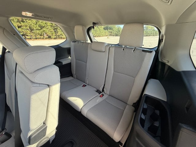 2026 Toyota Grand Highlander LE