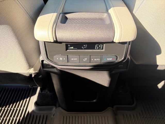 2026 Toyota Grand Highlander LE