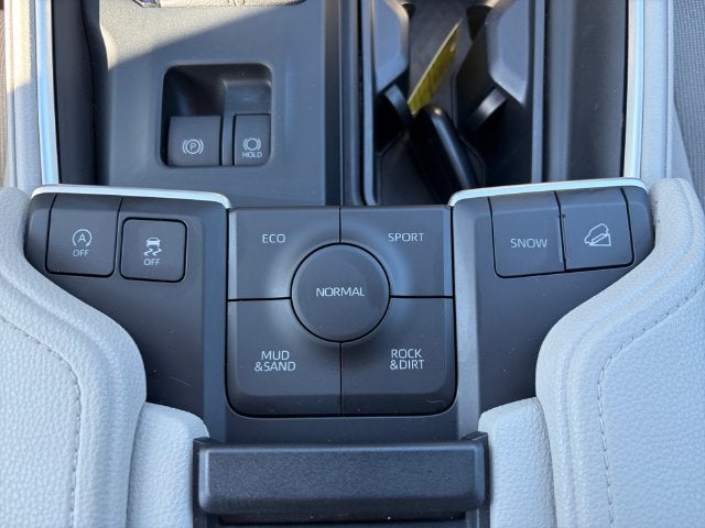 2026 Toyota Grand Highlander LE