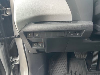 2025 Toyota Sienna LE 8 Passenger