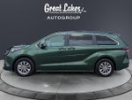 2025 Toyota Sienna LE 8 Passenger