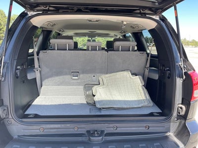 2011 Toyota SEQUOIA SR5 5.7L