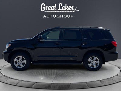 2011 Toyota SEQUOIA SR5 5.7L