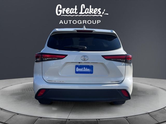 2020 Toyota HIGHLANDER LE