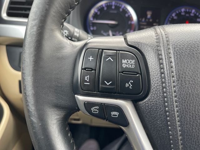 2014 Toyota HIGHLANDER Limited