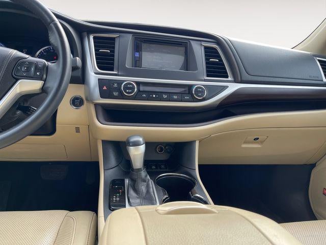 2014 Toyota HIGHLANDER Limited