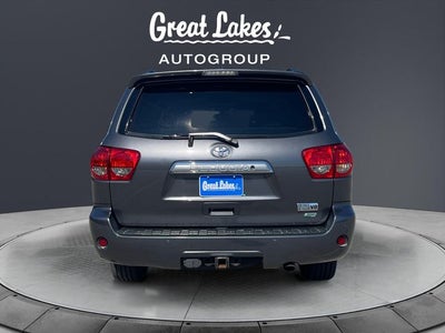 2011 Toyota SEQUOIA Platinum