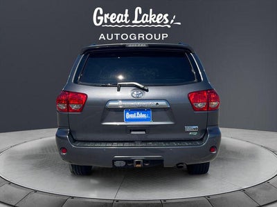 2011 Toyota SEQUOIA Platinum