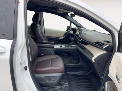 2024 Toyota SIENNA PLT AWD Platinum 7 Passenger