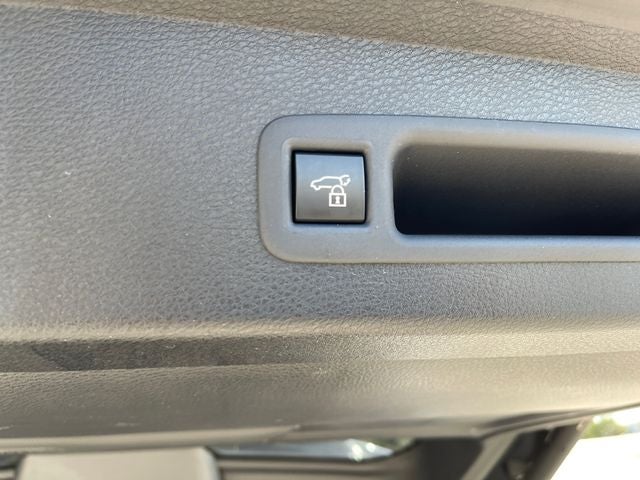 2025 Toyota Sienna Platinum 7 Passenger