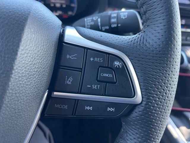 2025 Toyota Sienna Platinum 7 Passenger