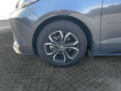 2025 Toyota Sienna Platinum 7 Passenger