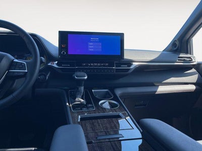 2025 Toyota Sienna Platinum 7 Passenger