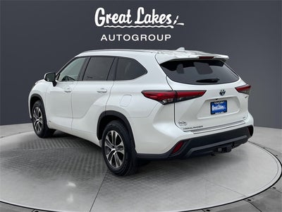2022 Toyota HIGHLANDER HYBRD XLE