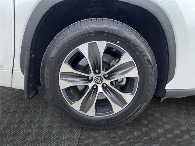 2022 Toyota HIGHLANDER HYBRD XLE