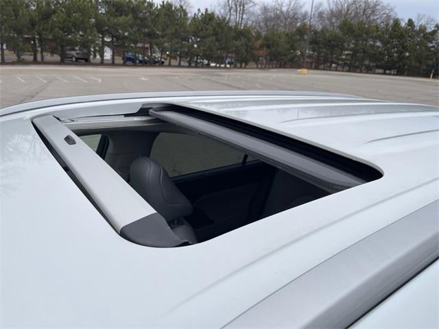 2022 Toyota HIGHLANDER HYBRD XLE