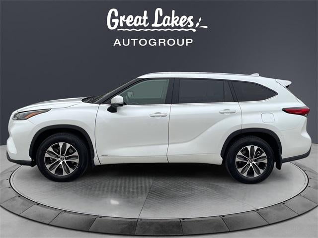 2022 Toyota HIGHLANDER HYBRD XLE