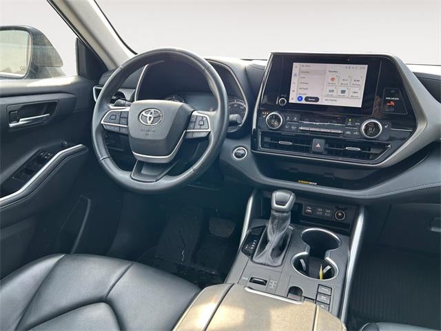 2024 Toyota HIGHLANDER HEV XLE