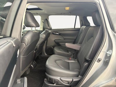 2026 Toyota Highlander Hybrid XLE
