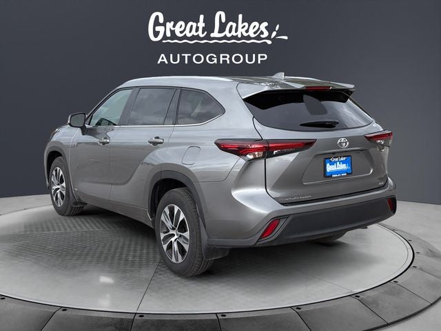 2026 Toyota Highlander Hybrid XLE
