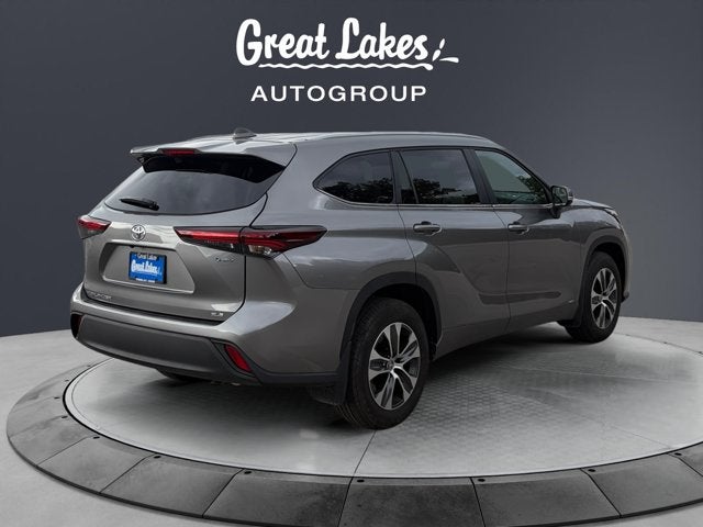 2026 Toyota Highlander Hybrid XLE
