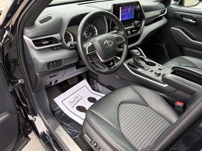 2024 Toyota Highlander XSE