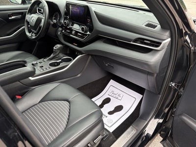 2024 Toyota Highlander XSE