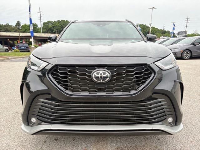 2024 Toyota Highlander XSE