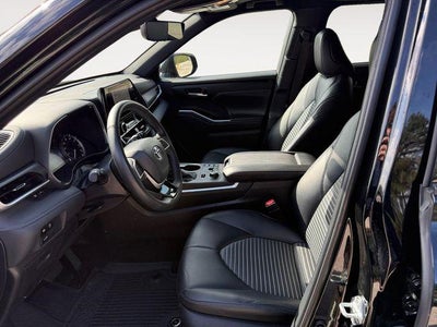 2024 Toyota Highlander XSE