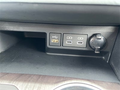 2024 Toyota HIGHLANDER Limited