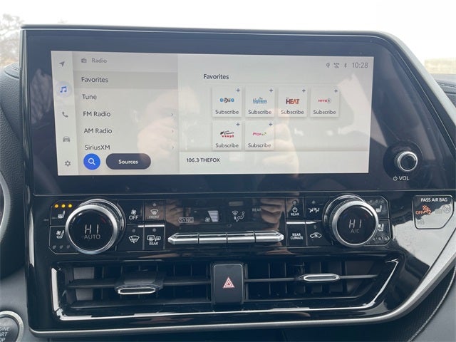 2024 Toyota HIGHLANDER Limited