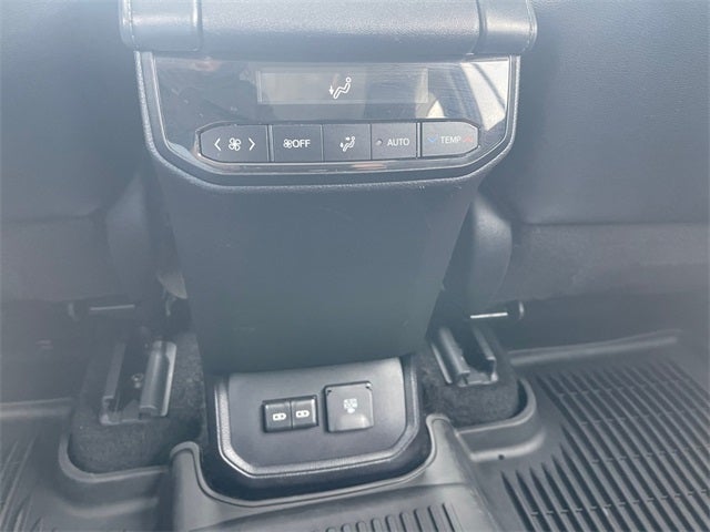 2024 Toyota HIGHLANDER Limited