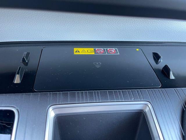 2025 Toyota Sienna LE 8 Passenger