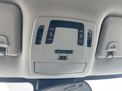 2024 Toyota Sienna LE 8 Passenger