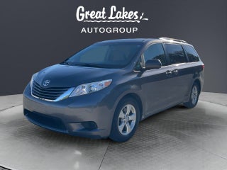 2017 Toyota Sienna LE 8 Passenger