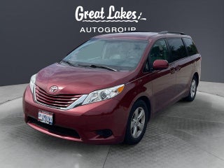 2017 Toyota Sienna LE 8 Passenger
