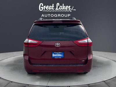 2017 Toyota Sienna LE 8 Passenger