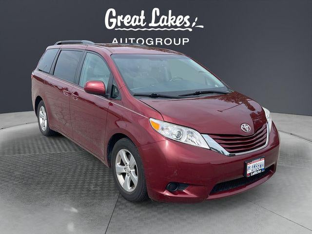 2017 Toyota Sienna LE 8 Passenger